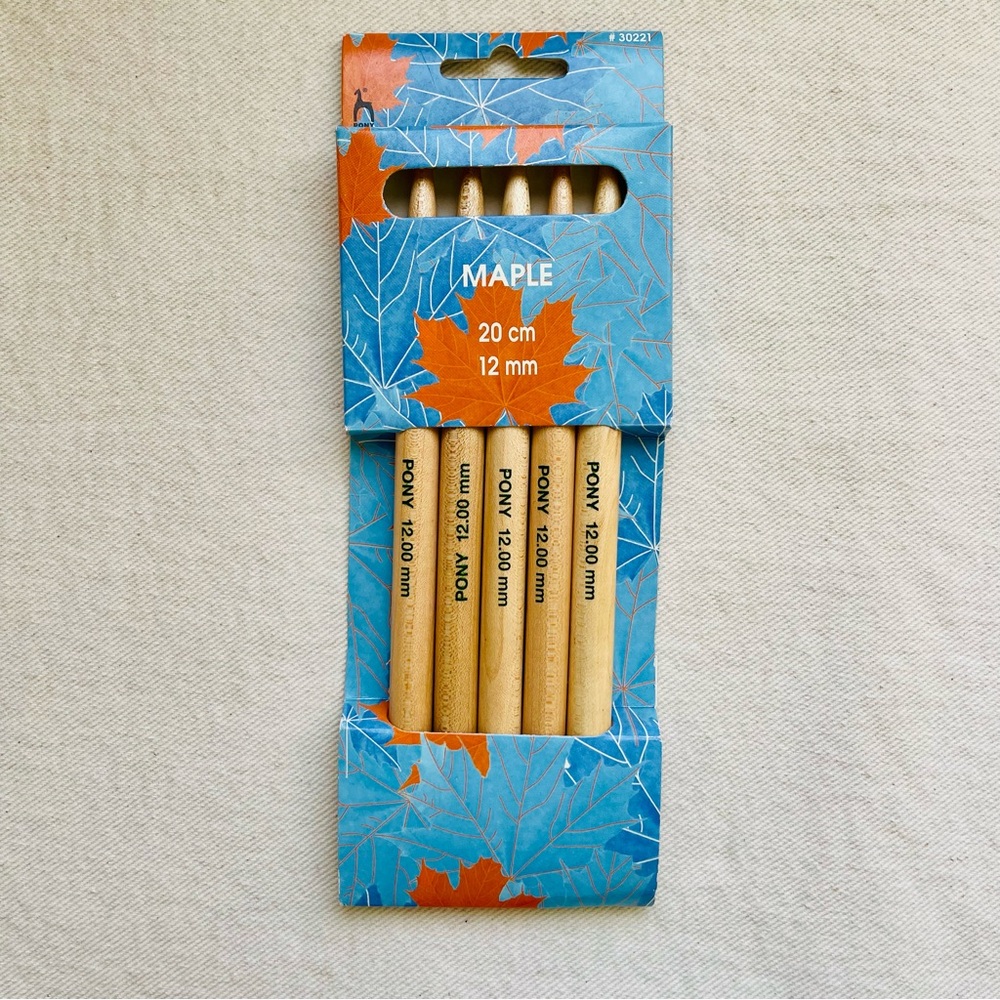 Pony brand Maple Double Pointed Knitting Needles 20cm Long Set of 5 Size 12.0mm